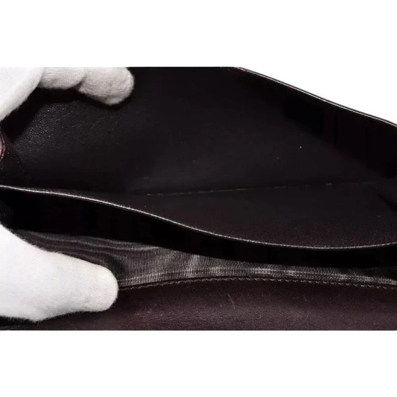 Gucci Brown Leather Continental Wallet with Logo Accents - Picture 9 of 12